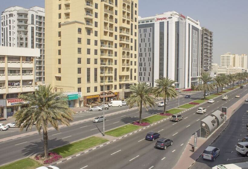 Полулюкс, Time Grand Plaza Hotel, Dubai Airport