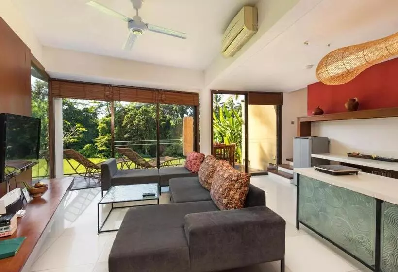 プレミアム２ベッドルーム　ビラ, Ubud Green Resort Villas Powered By Archipelago