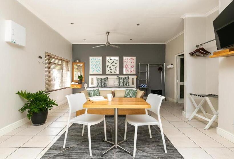 סטודיו סטנדרטי נוף לגינה, Camps Bay Village   Studios And Apartments