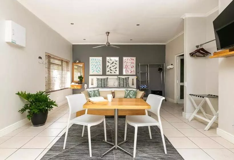 ガーデンビューのスタンダードワンルーム, Camps Bay Village   Studios And Apartments