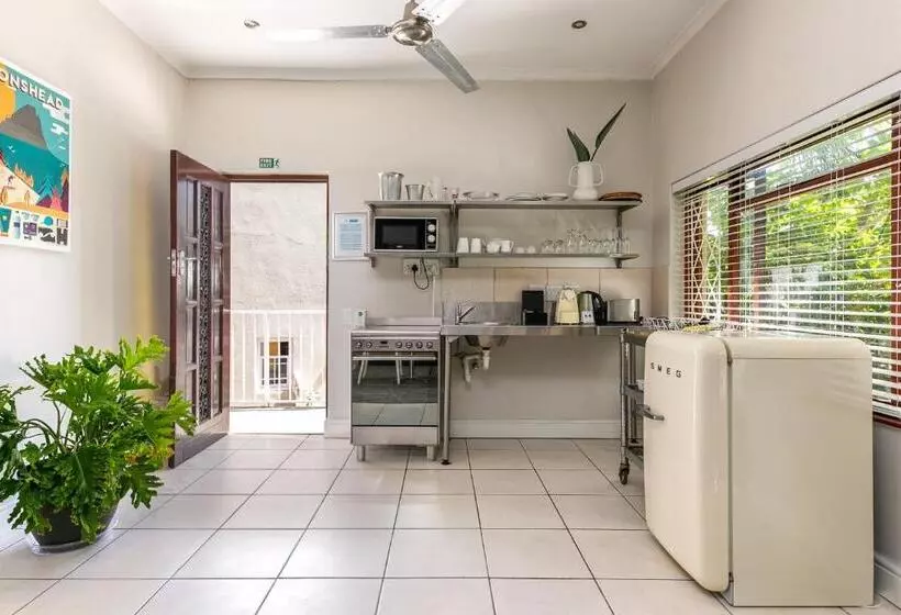 ガーデンビューのスタンダードワンルーム, Camps Bay Village   Studios And Apartments