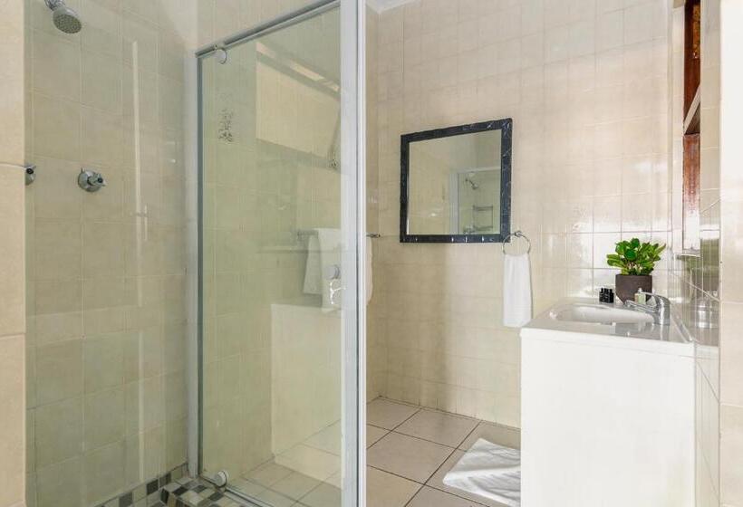 ガーデンビューのスタンダードワンルーム, Camps Bay Village   Studios And Apartments