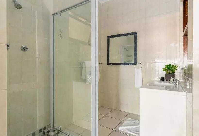 ガーデンビューのスタンダードワンルーム, Camps Bay Village   Studios And Apartments