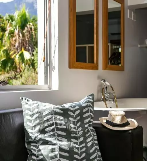 スーペリアスタジオ, Camps Bay Village   Studios And Apartments