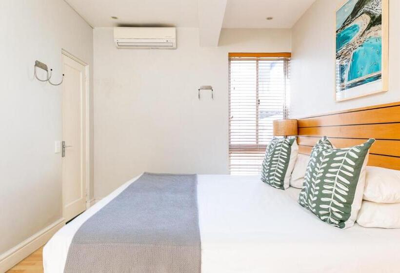דירת חדר סופריור, Camps Bay Village   Studios And Apartments