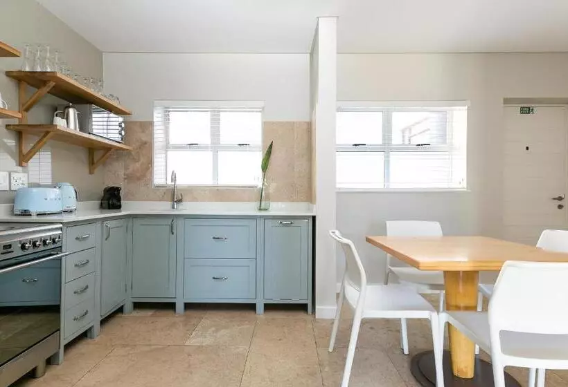 １ベッドルームのデラックスアパートメント, Camps Bay Village   Studios And Apartments