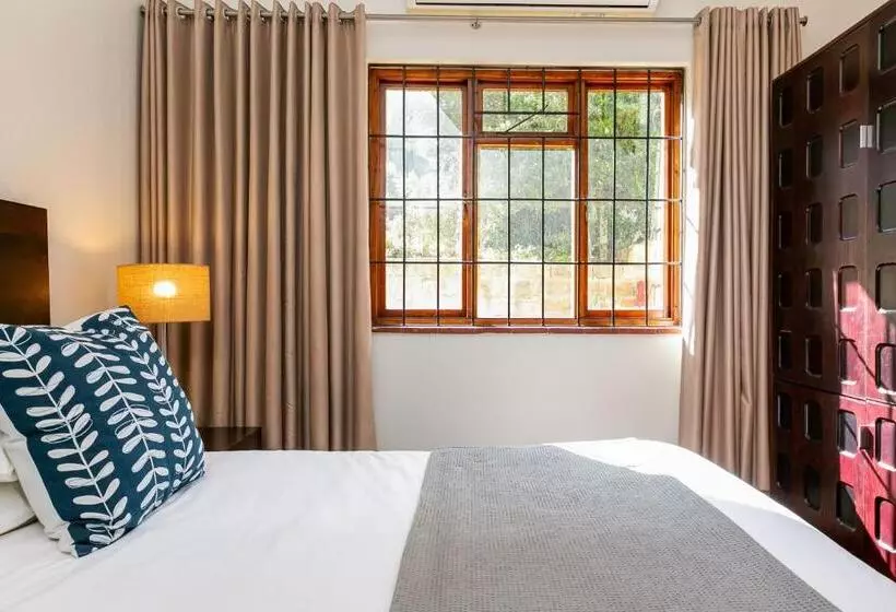 １階の１ベッドルームアパートメント, Camps Bay Village   Studios And Apartments