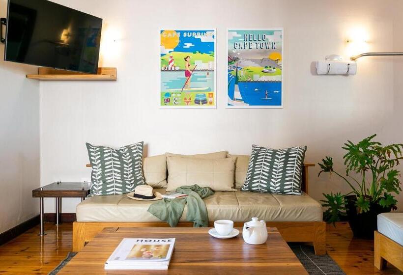 דירת חדר בקומת קרקע, Camps Bay Village   Studios And Apartments