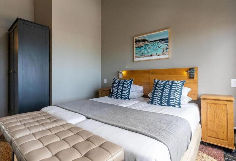 דירת חדר נוף לים, Camps Bay Village   Studios And Apartments