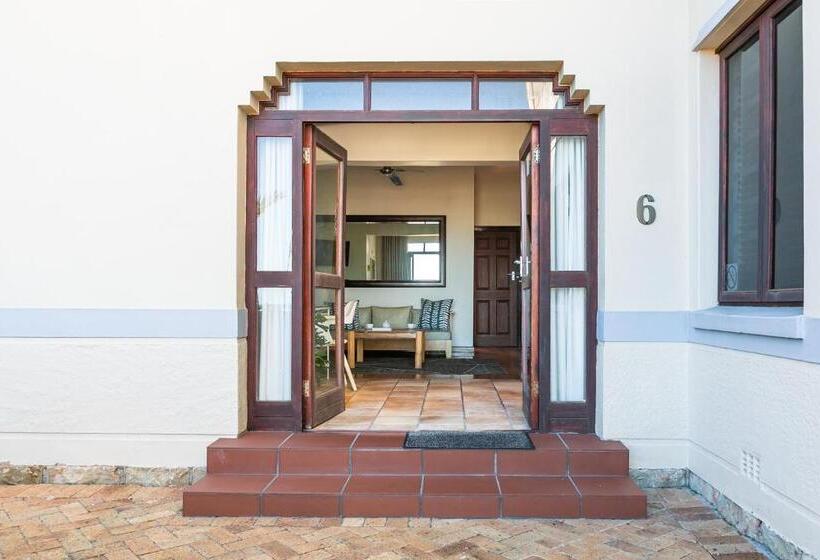 Апартаменты 1 Спальня Нижний Этаж, Camps Bay Village   Studios And Apartments