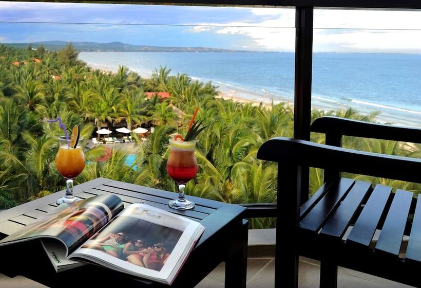 اتاق خانوادگی با چشم‌انداز دریا, Unique Mui Ne Resort & Spa