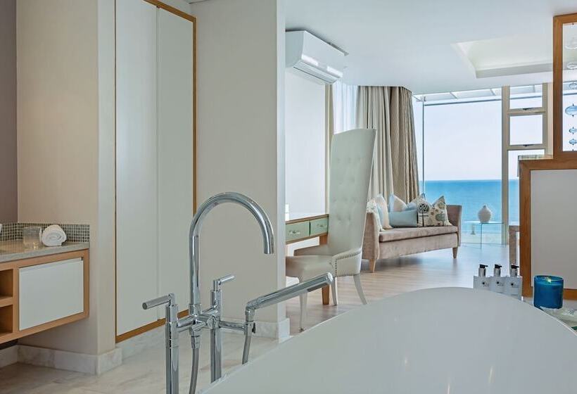 펜트하우스 룸, Views Boutique Hotel & Spa