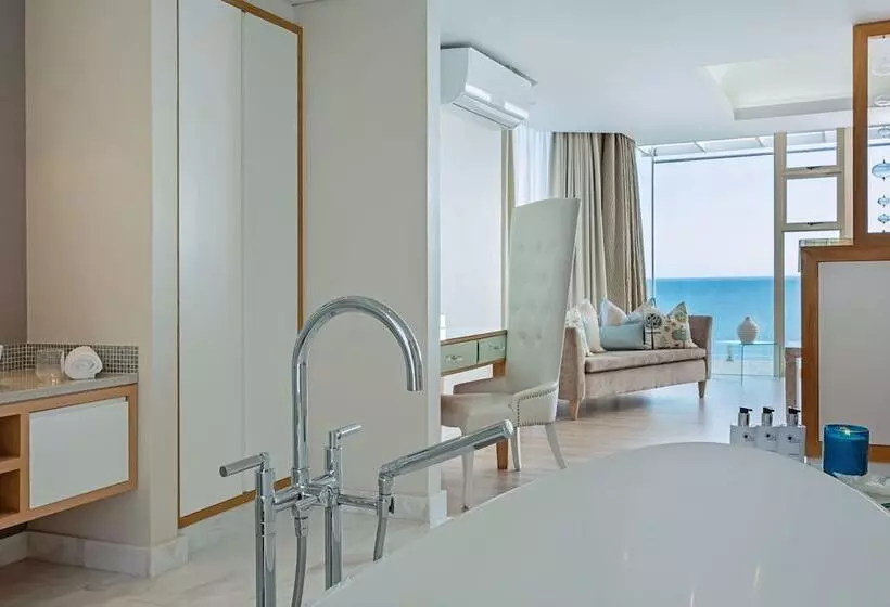 اتاق پنت هاوس, Views Boutique Hotel & Spa
