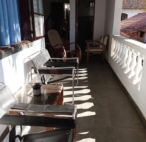 舒适三人间, Hostel Iguabella   Rj