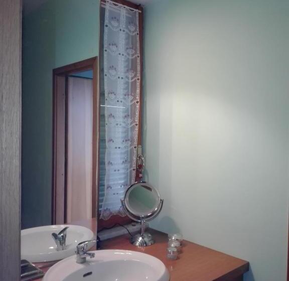 חדר סטנדרט עם מיטת קינג, La Torretta Bed & Breakfast