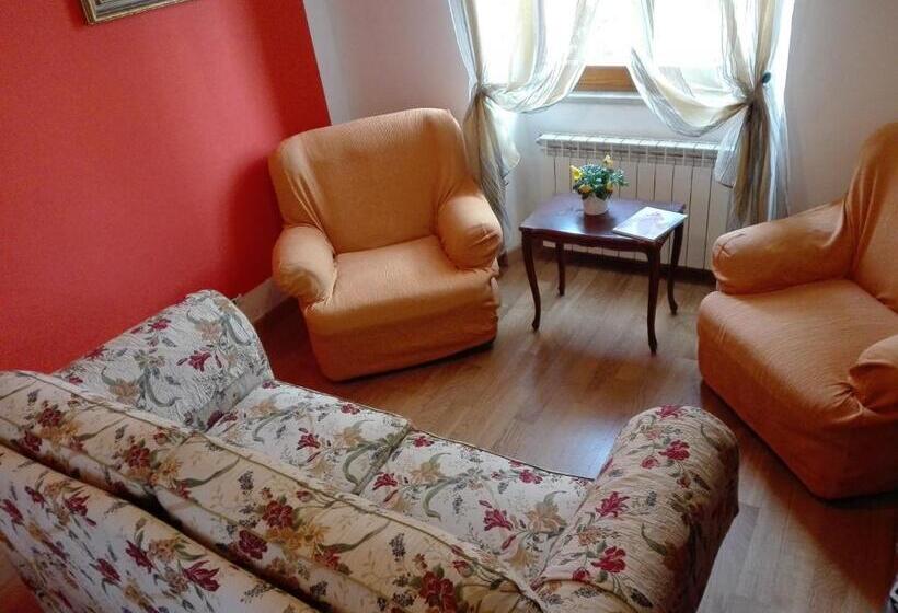 חדר משפחתי חדר אמבטיה משותף, La Torretta Bed & Breakfast