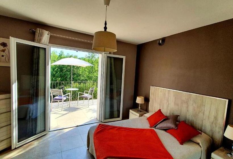 庭の見える１ベッドルームアパートメント, La Bergeronnette