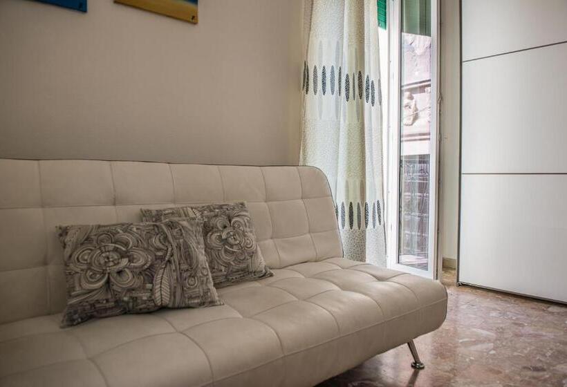 Quarto Standard Casa de Banho Partilhada, Piazza Ginnasio Affittacamere
