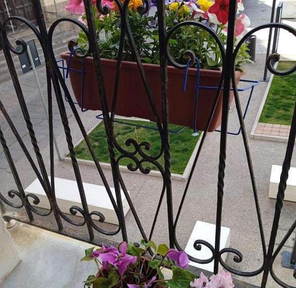 Quarto Standard Individual Casa de Banho Partilhada, Piazza Ginnasio Affittacamere