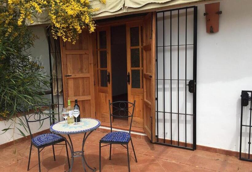 マウンテンビュースタンダードルーム, B&b Sol Y Monte