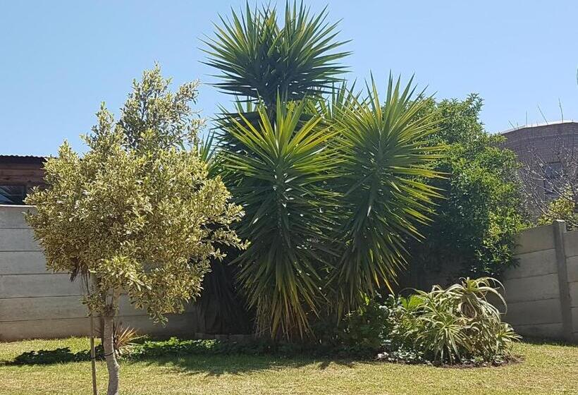 شقة غرفتين, Eagle S Rest