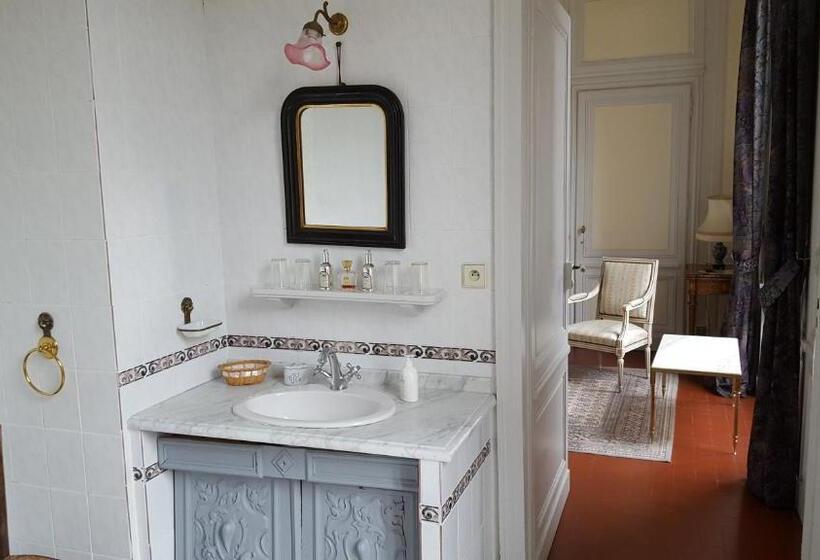 غرفة قياسية, Château Rouillon D Allest