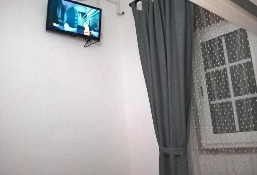 شقة غرفتين, Casa Do Limoeiro