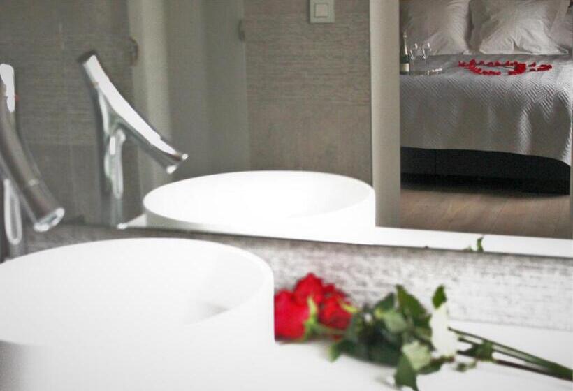 חדר דלוקס, Les Begards Espace 9