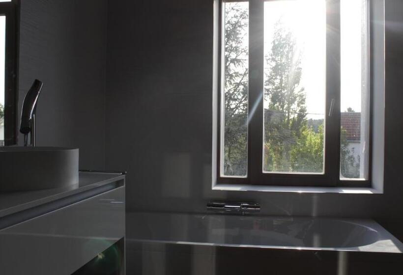 סוויטת סופריור, Les Begards Espace 9