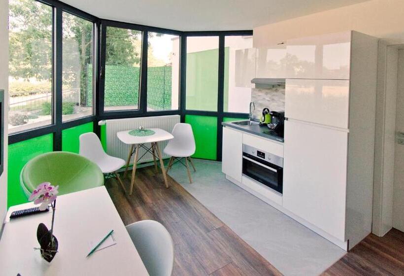 Апартаменты Комфорт 1 Спальня, Eco Smart Apartments Nurnberg Sud