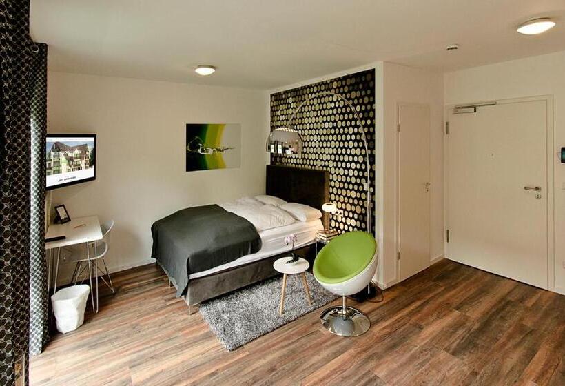 Superior studio with balcony, Eco Smart Apartments Nurnberg Sud