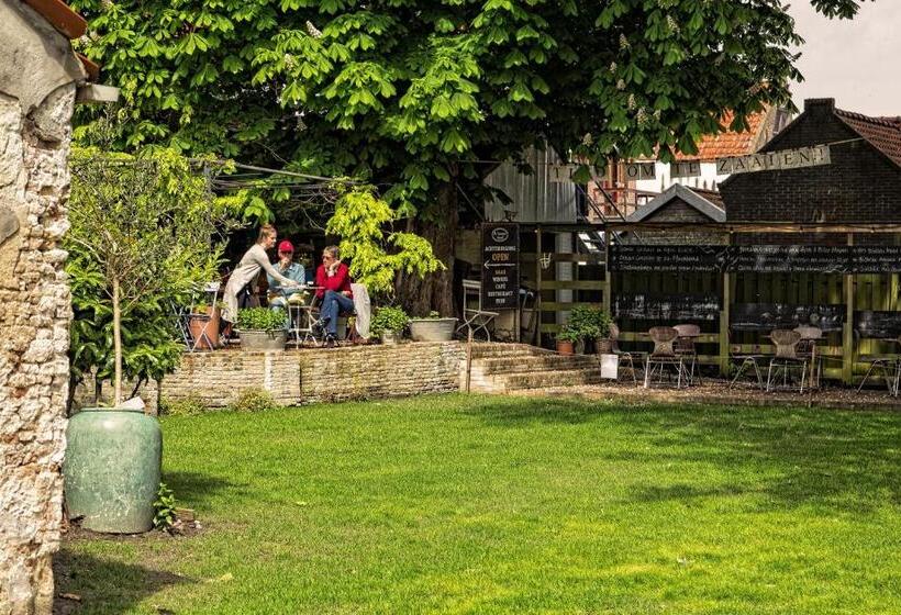 اتاق استاندارد چهار تخته, De Zeeuwse Hemel