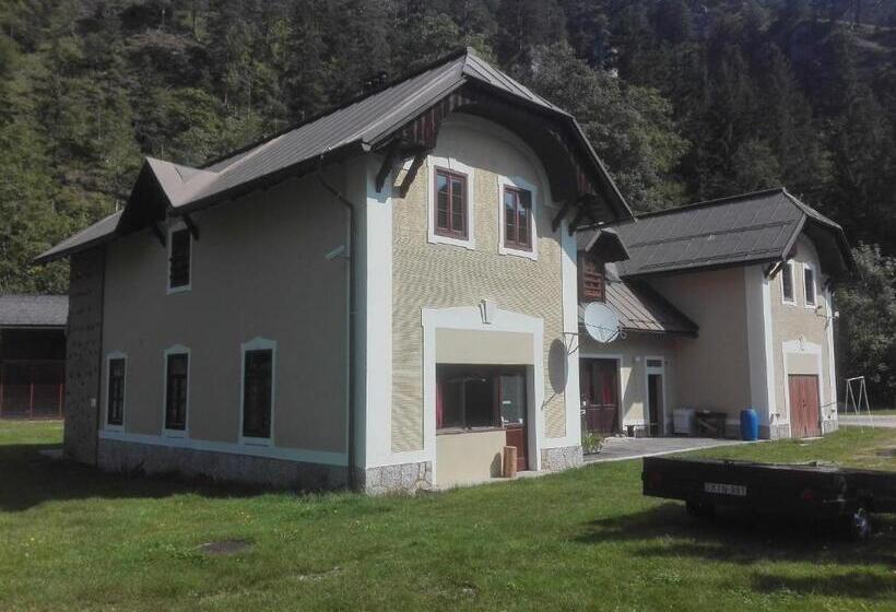 منزل غرفة نوم واحدة, Penzion Black Sheeps Adventures