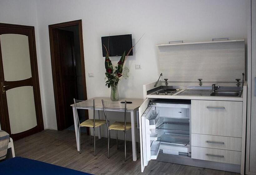 스탠다드 트리플 룸, B&b Villa Montreux