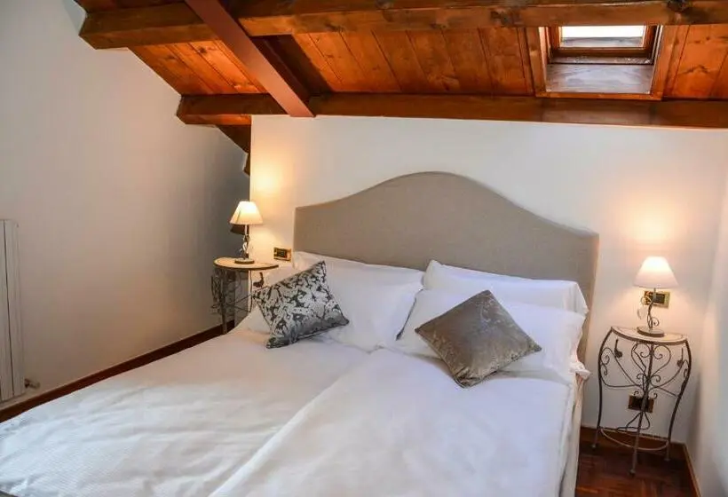 キングサイズベッドのデラックスルーム, Villa Degli Olivi Relais