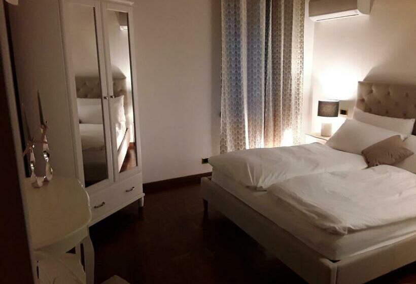 Номер Deluxe, Villa Degli Olivi Relais