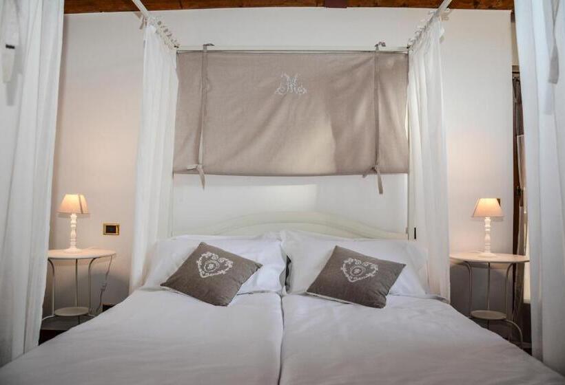 Четырехместный Номер Superior, Villa Degli Olivi Relais