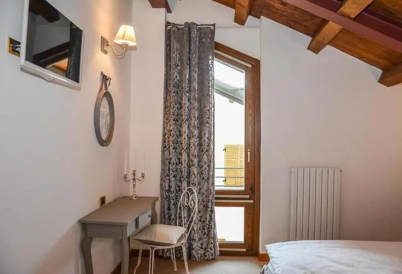 キングサイズベッドのデラックスルーム, Villa Degli Olivi Relais