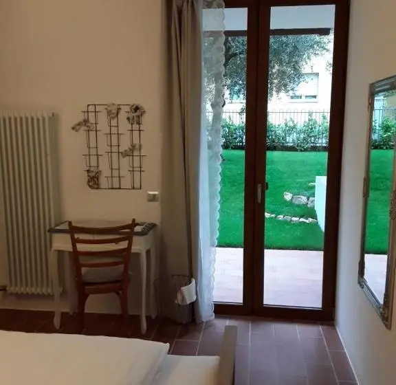 スタンダードインサイドビュールーム, Villa Degli Olivi Relais