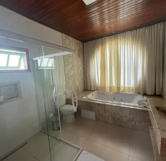 سوییت لوکس, Cachoeira Paraiso