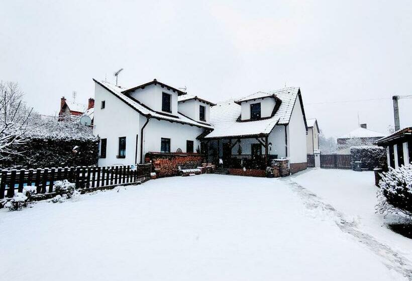 1间卧室的房子, Penzion Beako Na Pinglu