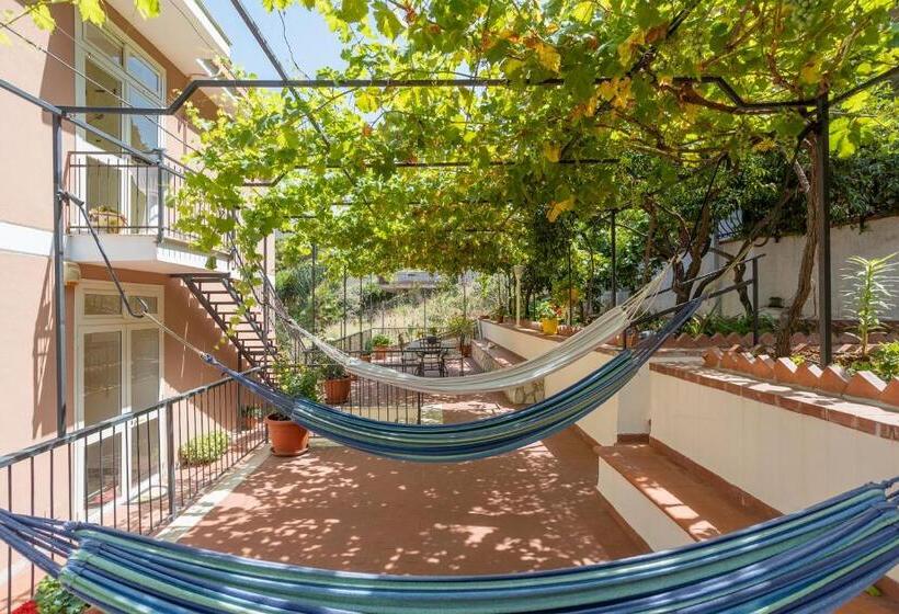 غرفة سوبيريور رباعية, Villa Salvatore