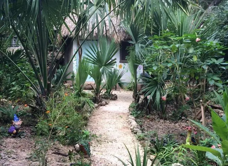 اتاق استاندارد, Mayan Bungalow Near Chichén