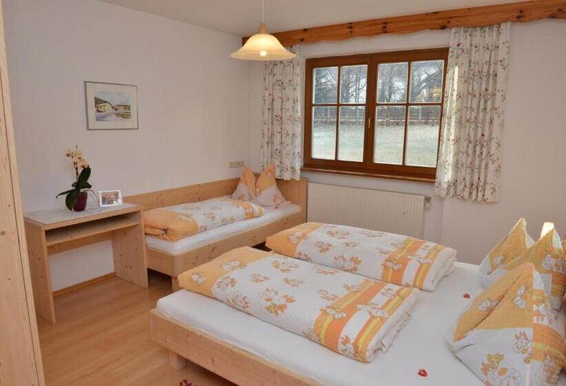 דירת חדר, Appartements Hoferhof