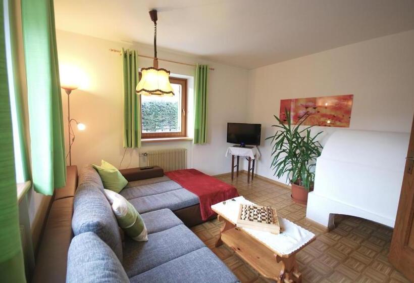 דירת שלושה חדרים, Appartements Hoferhof