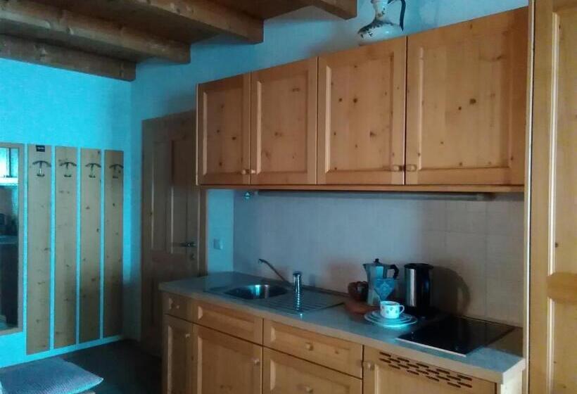 חדר משפחתי, Kofelhof