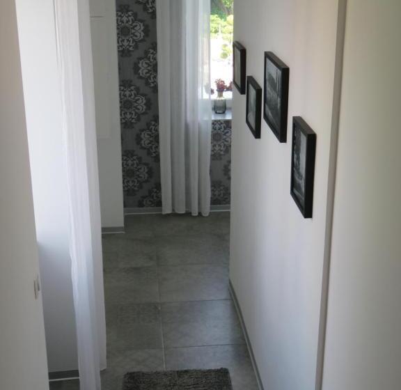 침실 1개 아파트, Les Rives Des Habsbourg