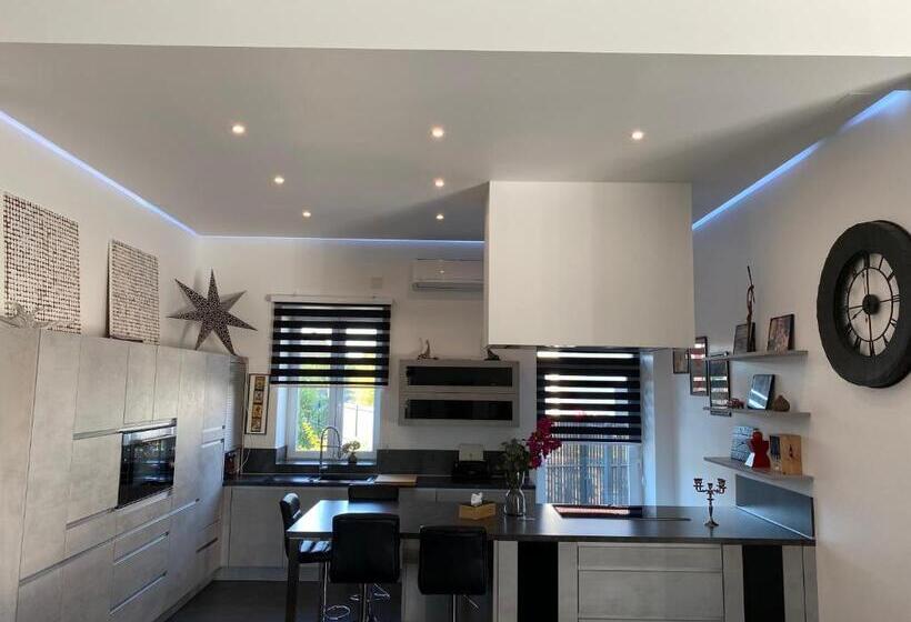 스탠다드 룸, Les Rives Des Habsbourg