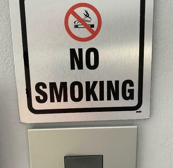 اتاق استاندارد, Lofts On Lorna