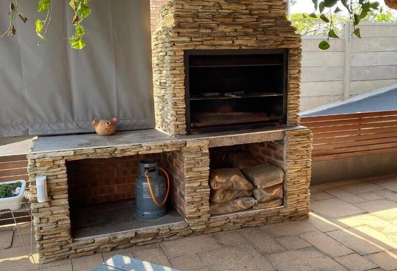 اتاق استاندارد, Lofts On Lorna